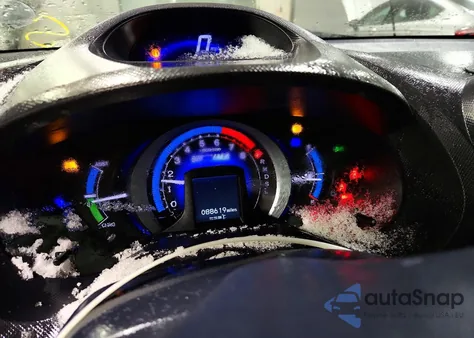 2010 Honda Insight Lx z USA, uszkodzony, nr VIN JHMZE2H50AS011864